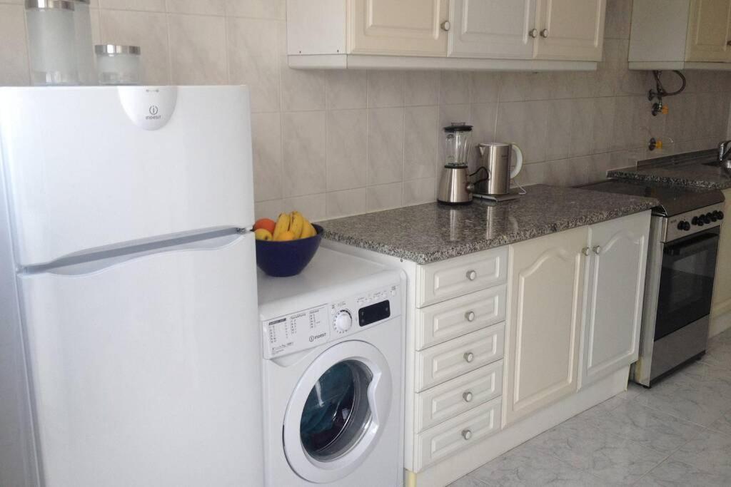 Casa Bela Vista Lagos Center Apartment Екстериор снимка